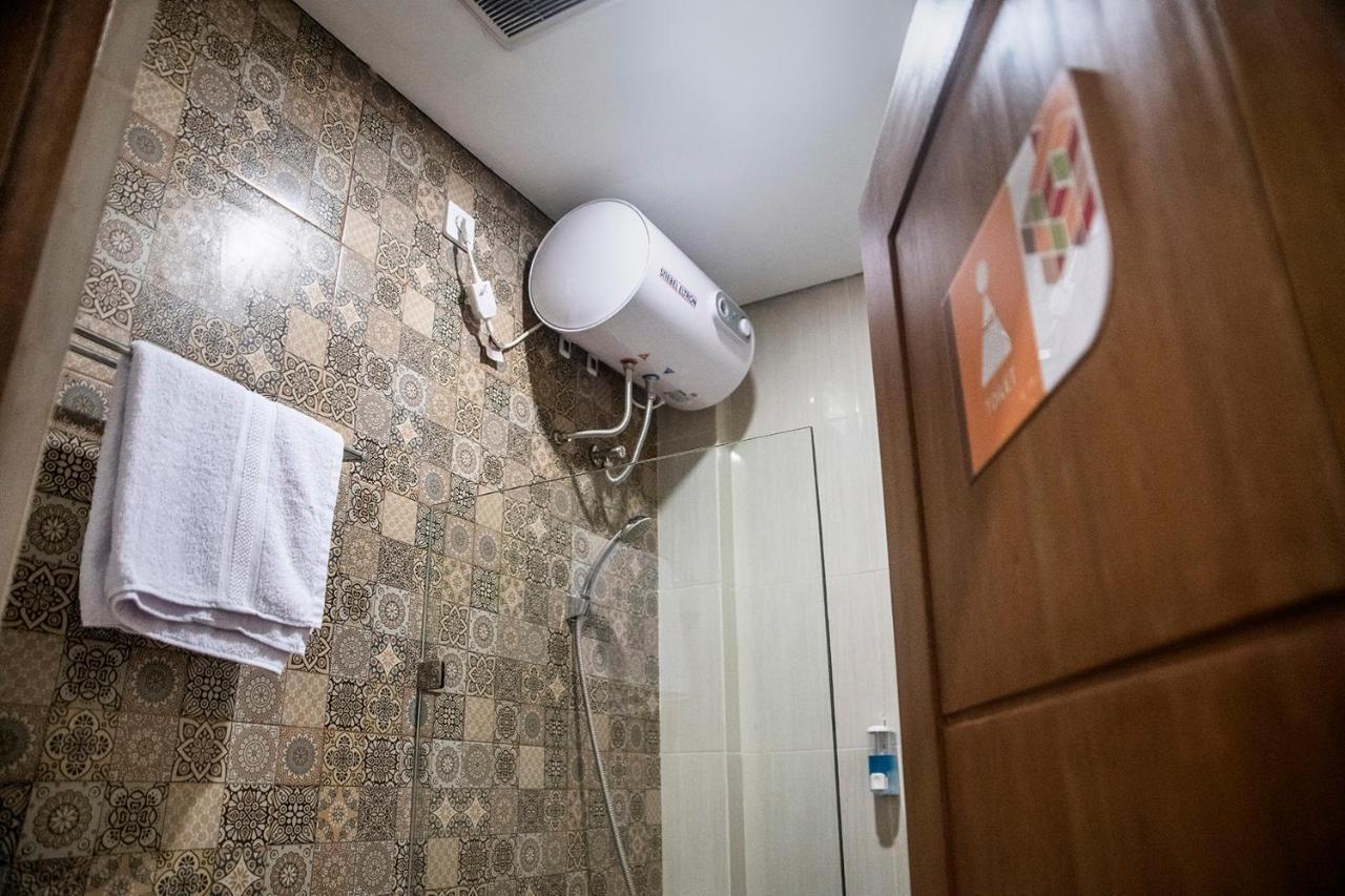 Tuju Arteri Pods Hostel Jakarta Ngoại thất bức ảnh