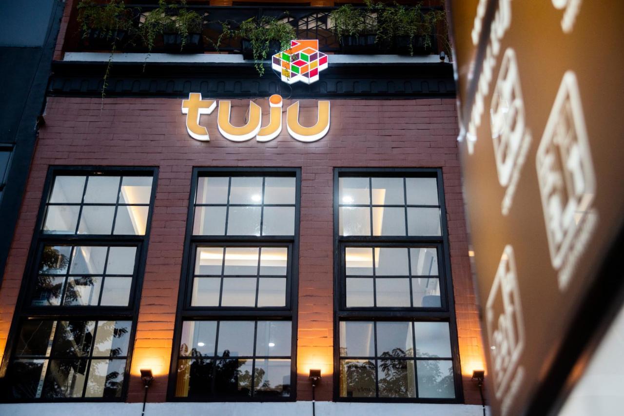 Tuju Arteri Pods Hostel Jakarta Ngoại thất bức ảnh