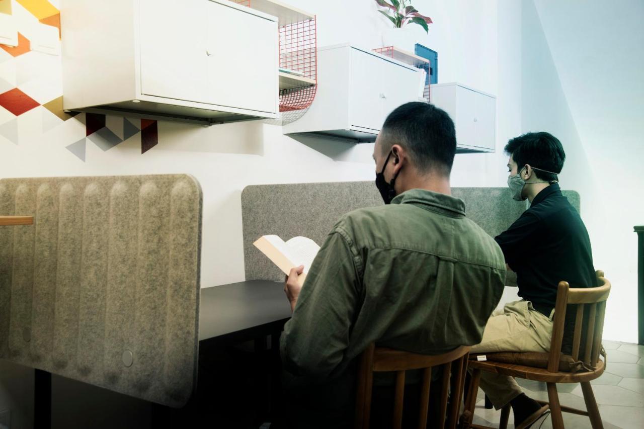 Tuju Arteri Pods Hostel Jakarta Ngoại thất bức ảnh